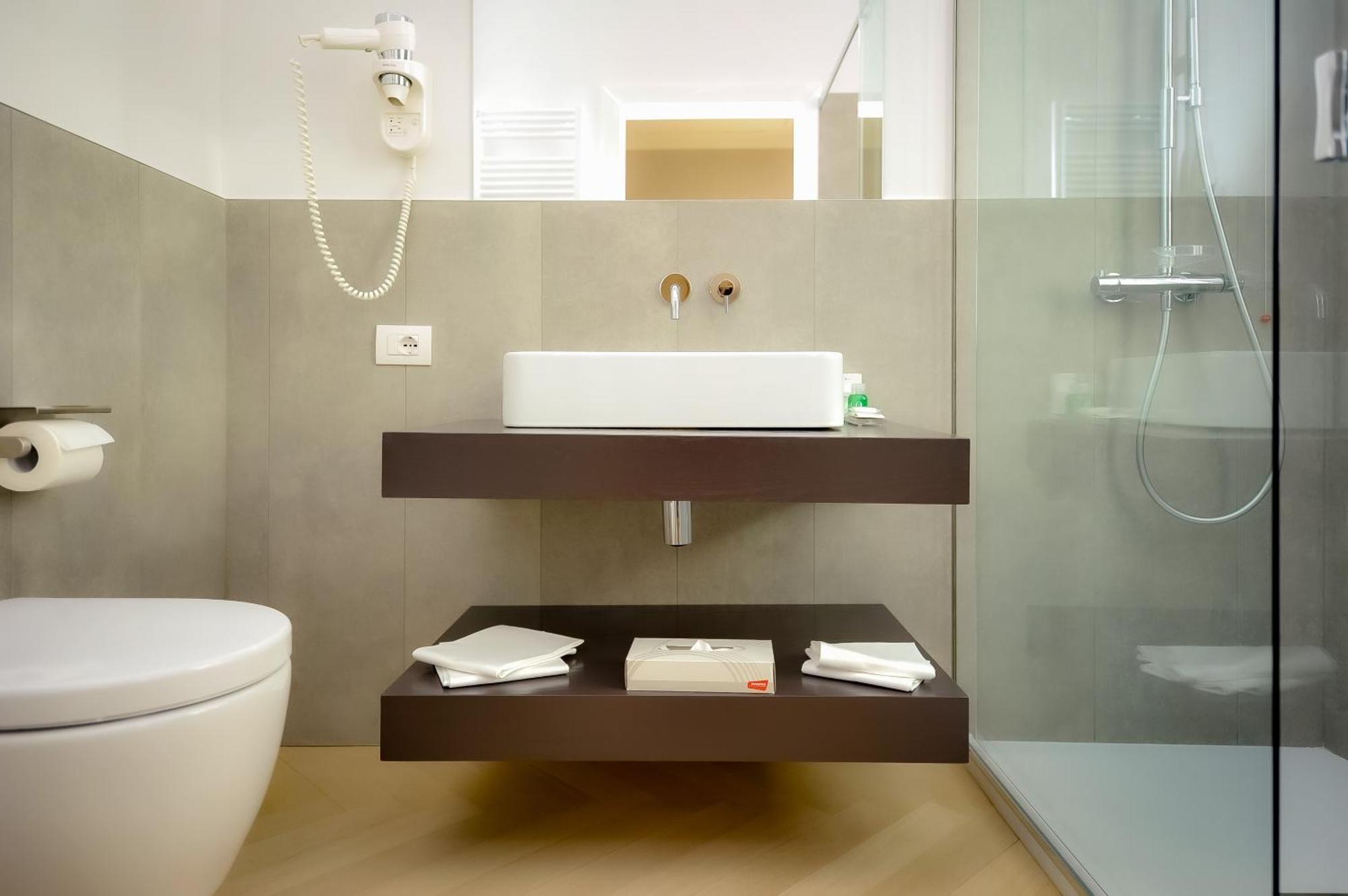 Bergamo Inn 43 Kültér fotó
