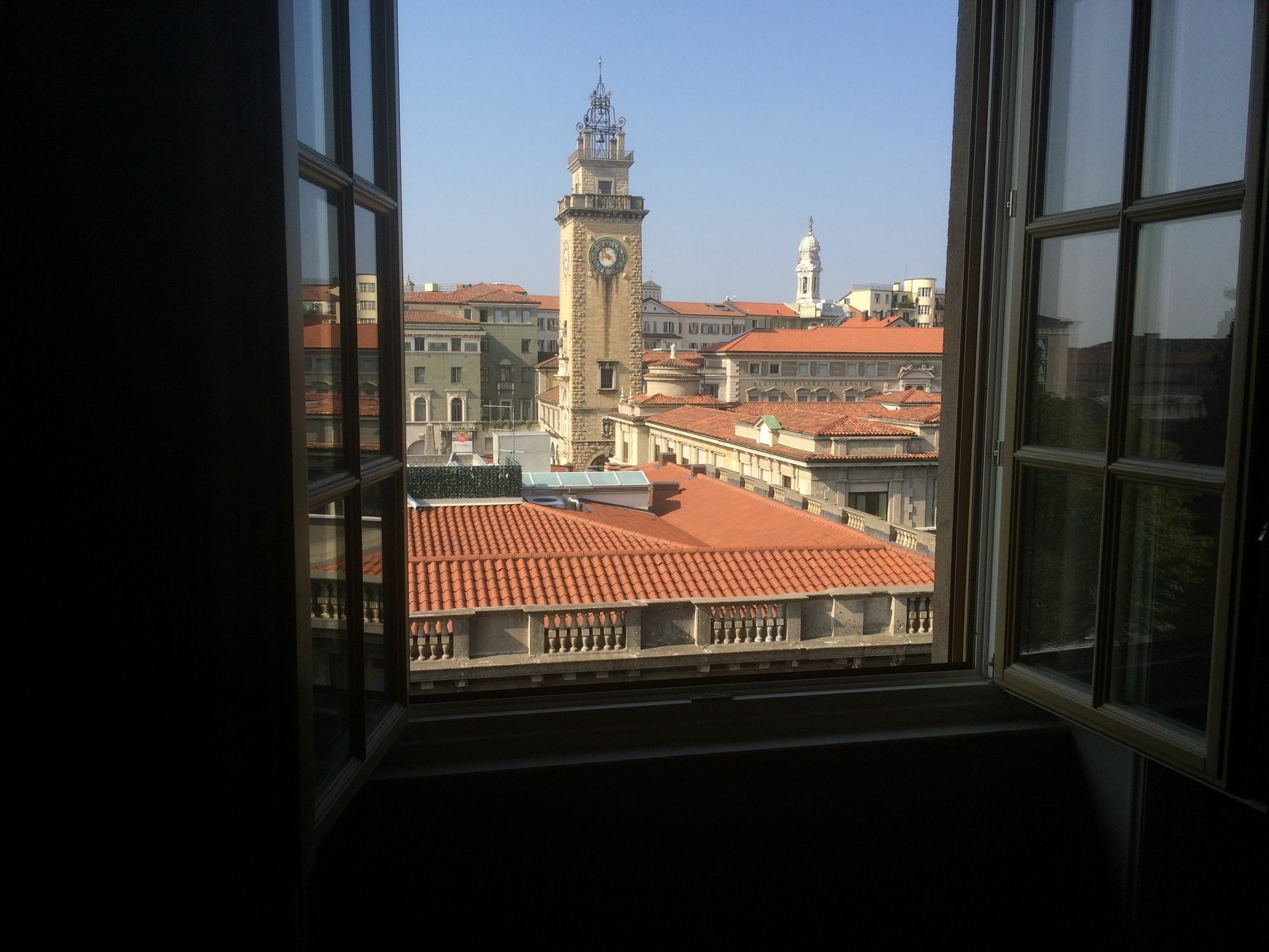 Bergamo Inn 43 Kültér fotó